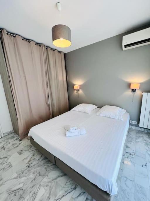 Le Pinede - Apt 4 Prs- Parking - Clim - 500M Plages Antibes Ngoại thất bức ảnh