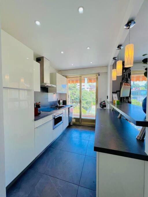 Le Pinede - Apt 4 Prs- Parking - Clim - 500M Plages Antibes Ngoại thất bức ảnh