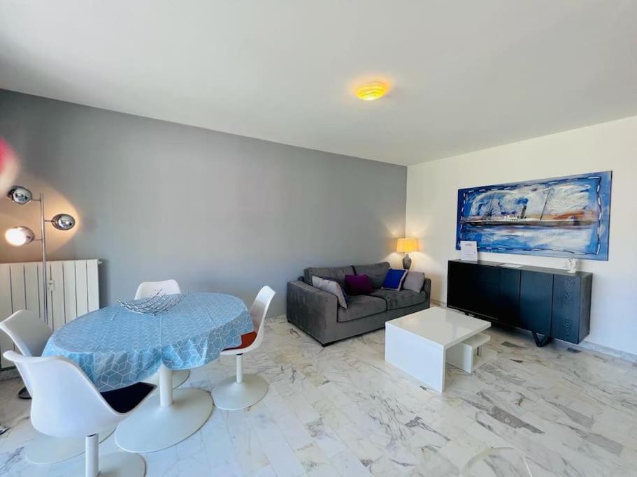 Le Pinede - Apt 4 Prs- Parking - Clim - 500M Plages Antibes Ngoại thất bức ảnh