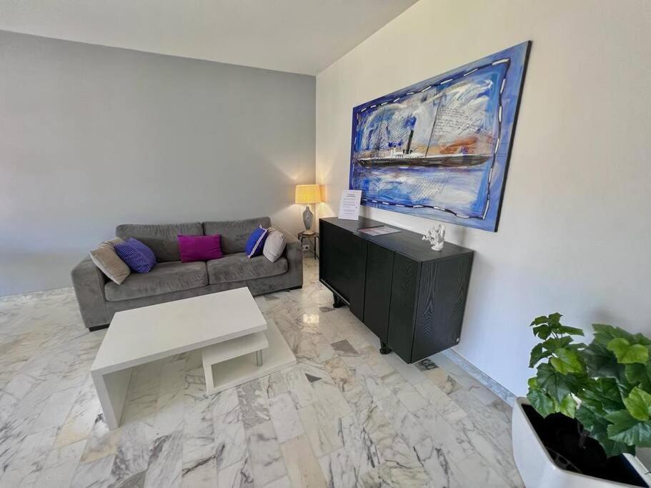 Le Pinede - Apt 4 Prs- Parking - Clim - 500M Plages Antibes Ngoại thất bức ảnh